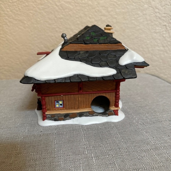 Department 56 Alpine Village Heidi's Grandfather's House - Picture 5 of 7